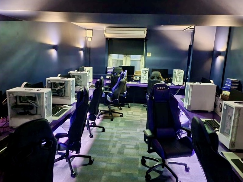 AFK Esports Suite