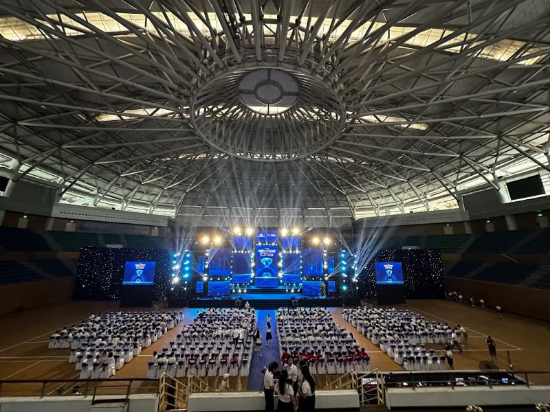 File:Tien Son Sport Center 3.jpg