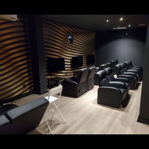 File:Gaming Caffe 3D 2.jpg