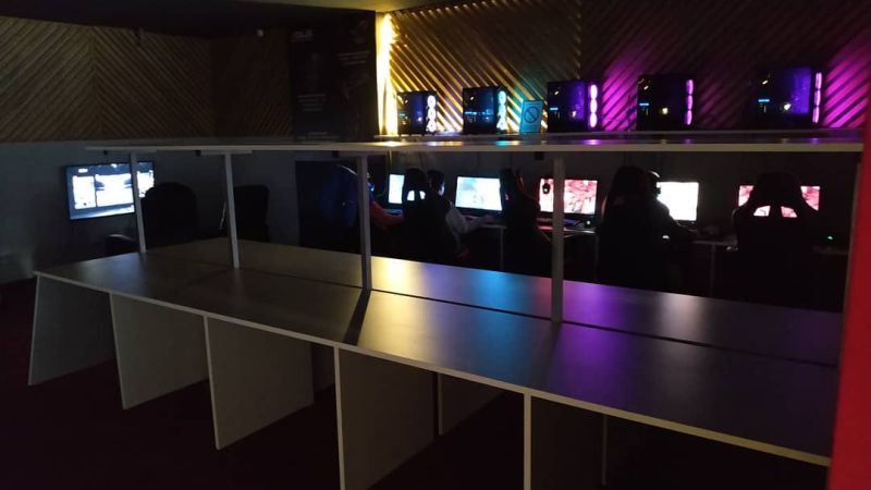 File:Gaming Caffe 3D 3.jpg