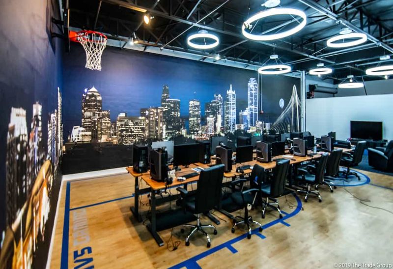 File:Mavs 3.jpg