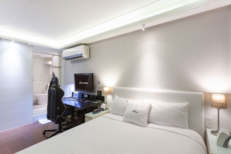File:Ihotel 2.jpeg